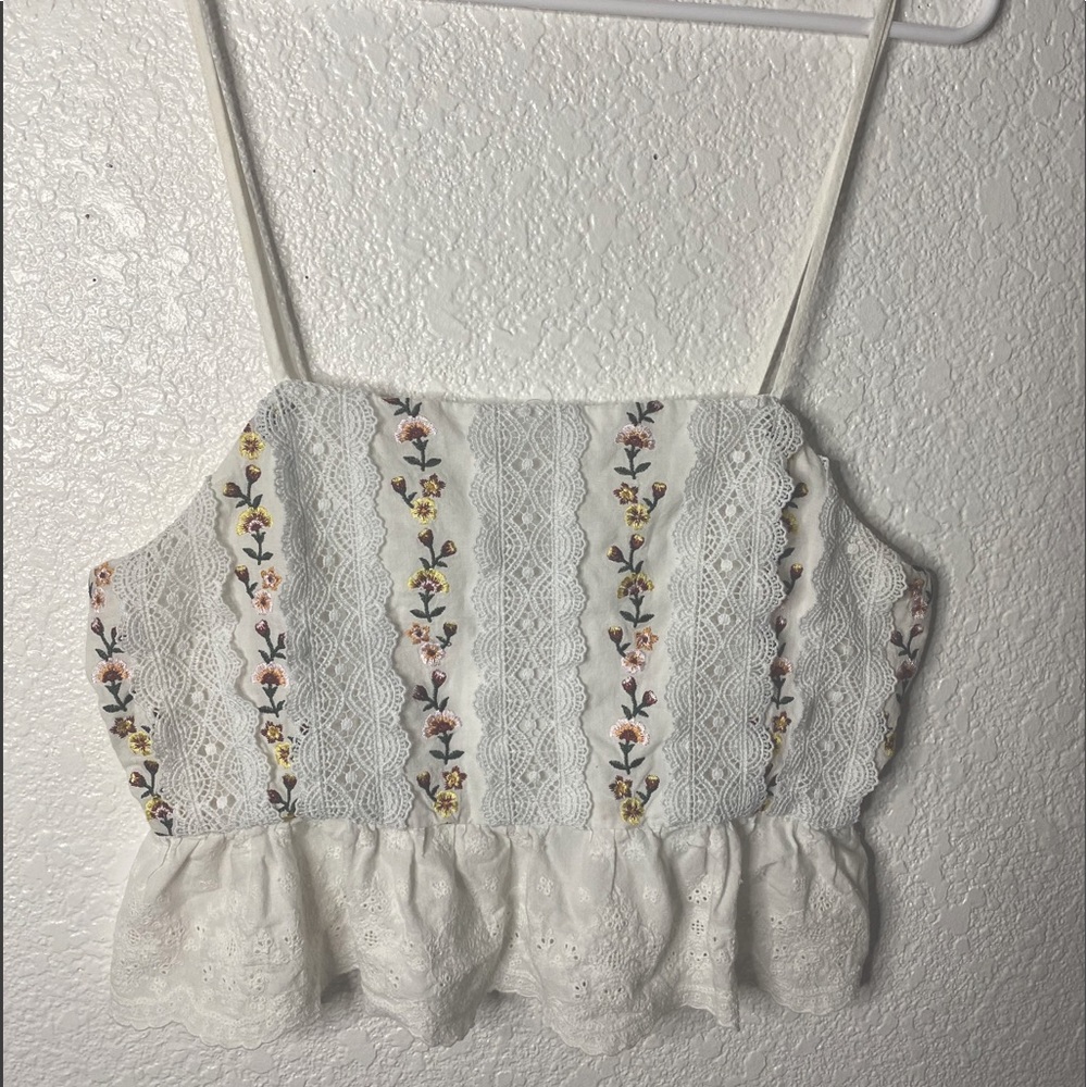 Forever 21 Women’s Large Flower Top
